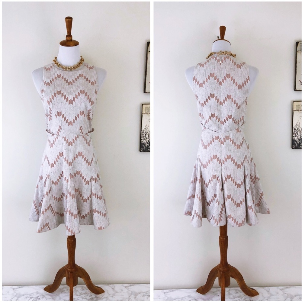 STYLESTALKER Miranda A-line dress in Blanc NWT L - Picture 2 of 8